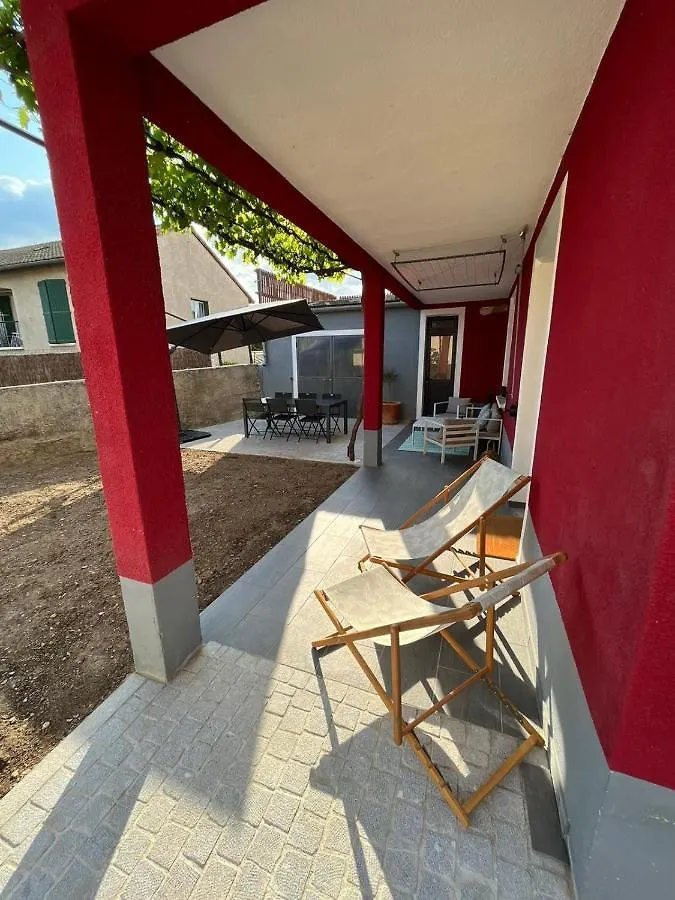Apartment Maison Rouge Millau